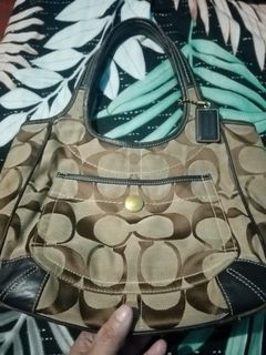 (Category: ) located in . Submitted by queenruzel (Listing ID 1359843657, Image 1). Description: .