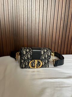 （分類：）位於 。 由 Sandrascloset 提交（商品編號 1359752971，圖片 1）。簡介： 。