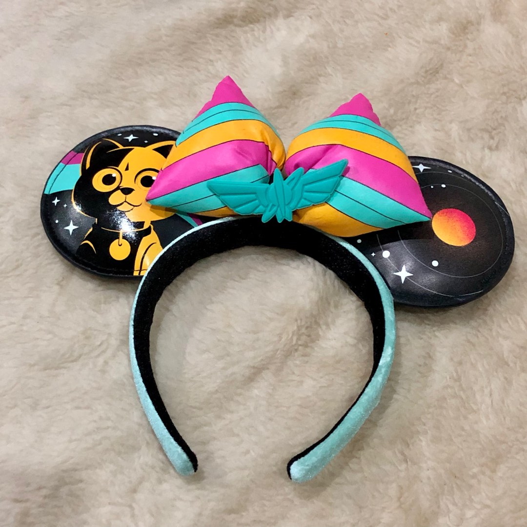 Minnie Space Ranger Disney Parks Pixar Lightyear Minnie Mouse Space Ranger Glow in the Dark ...