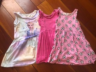 Dress bundle 2T H&M