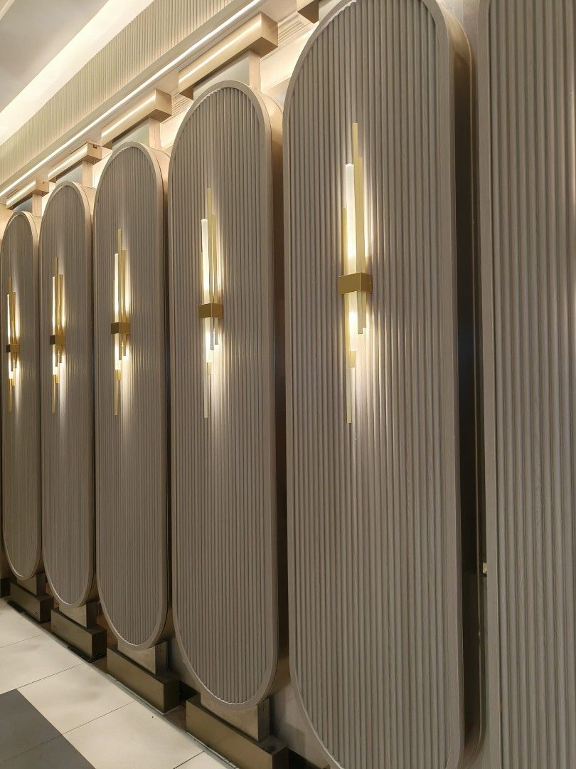Fluted panel (Category: Other Home Furniture) located in Singapore. Submitted by aclassdesign5 (Listing ID 1359705393, Image 1). Description: complete $ 6.6 only.