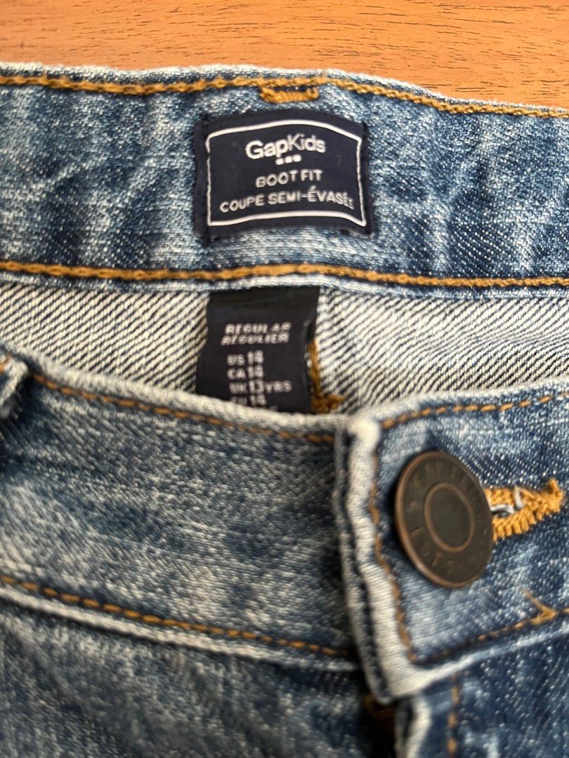 Gap Denim Jeans for Kids (Category: Babies & Kids Fashion) located in Quezon City. Submitted by aaa13 (Listing ID 1359694745, Image 2). Description: Gap Kids Boot Cut Denim Jeans Adjustable waist US Size 14.