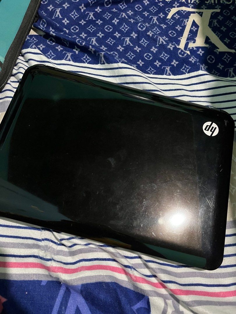 HP MINI LAPTOP (Category: Laptops & Notebooks) located in Santa Ana. Submitted by xaein (Listing ID 1359826330, Image 1). Description: HP MINI LAPTOP Selling for parts, hindi ko sure if gumagana pa hindi ko na kasi mahanap charger huhu..