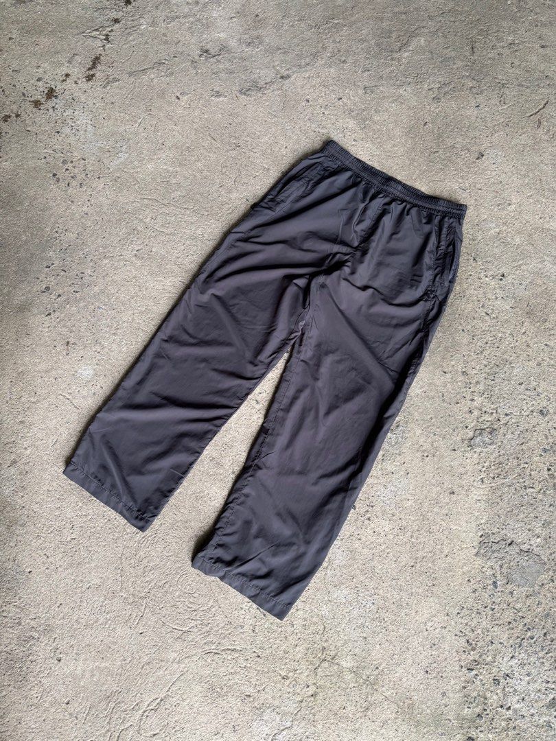 Kappa Trackpants (Category: Joggers) located in Manila. Submitted by yamborghini22 (Listing ID 1359845509, Image 2). Description: Kappa Trackpants Large 32x40 Leg wide 9 Drawstring Shell lining, Polyester fabric Zipper pocket Pristine condition ₱880✨.
