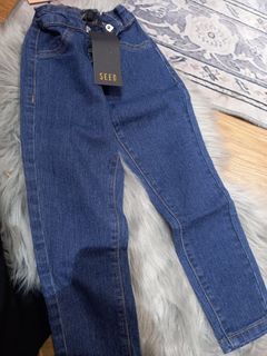 (Category: ) located in . Submitted by soleh99 (Listing ID 1359805086, Image 1). Description: .