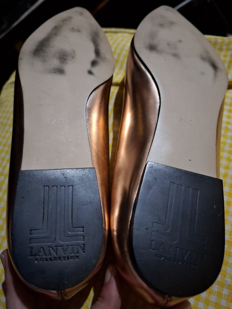 Lanvin collections (Category: Flats & Sandals) located in Pasig City. Submitted by cmemo (Listing ID 1359764761, Image 3). Description: lanvin collection size 7 / 24cm rosegold in color.