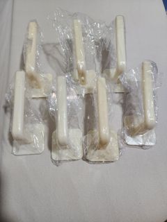 (Category: ) located in . Submitted by SakuraPilipala (Listing ID 1359809033, Image 1). Description: .