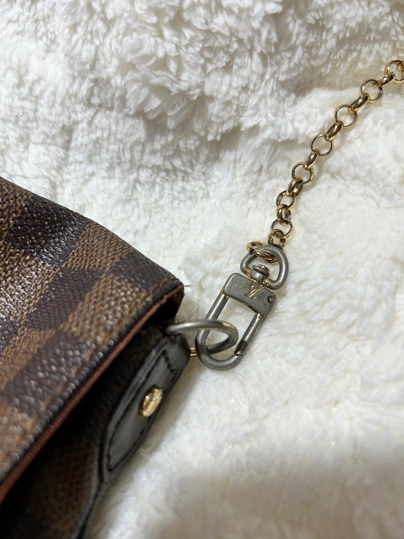 LV favorite (Category: Luxury Bags & Wallets) located in Manila. Submitted by cfsg061214 (Listing ID 1359683600, Image 2). Description: Coded VI 2123 See pics for flaws.