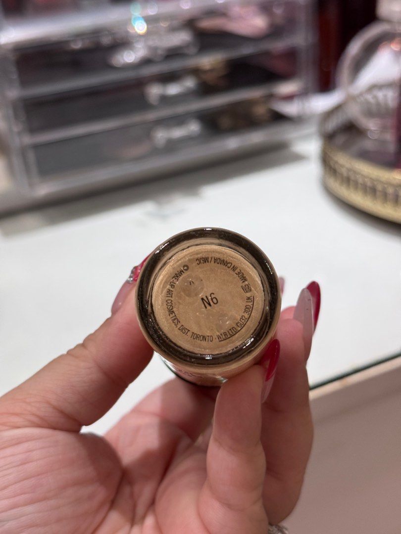 MAC Studio Fix Fluid Foundation 30ml (Category: Makeup) located in Quezon City. Submitted by closetsforgoddess (Listing ID 1359750661, Image 2). Description: 80% left Shade: N6 Rfs: decluttering 🩷.