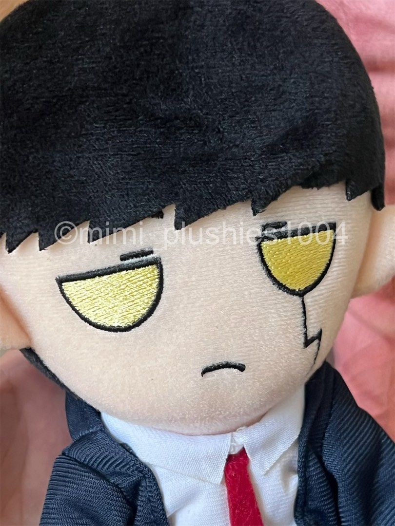 Mashle sitting mascot plush (Category: Plushies & Soft Toys) located in Pateros City. Submitted by mimi_plushies1004 (Listing ID 1359812795, Image 2). Description: From Japan! Clean with clear etiketa and papertag. 💗 pwedeng pwede pang gift. 🥰 Loc: Pateros Mop: gcash Mod: grab/lalamove/j&t (starts at 65php) .