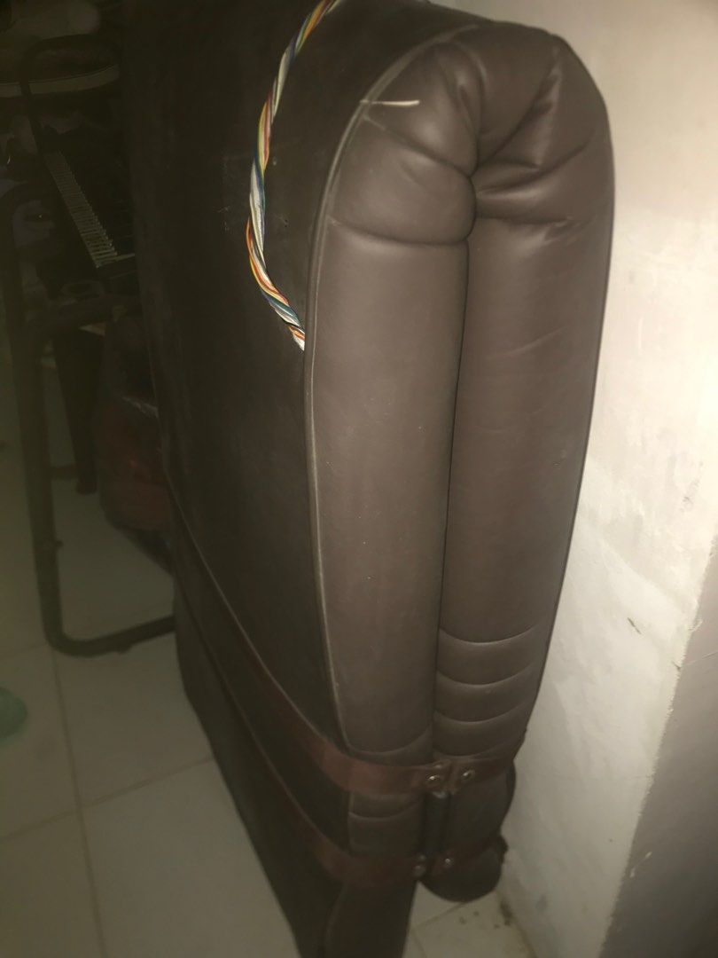 Massage Bed Japan (Category: Massage Devices) located in Agoo. Submitted by retrotastic (Listing ID 1359784164, Image 3). Description: From Japan, 110v top working condition. Pick up sana at malaki at mabigat po cya. Location is Santo Tomas La Union.