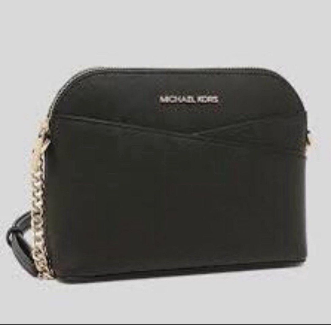 Michael Kors Jet Set Medium Dome Crossbody bag (Category: Cross-body Bags) located in Pasig City. Submitted by yhat74 (Listing ID 1359743797, Image 1). Description: Authentic from US Not used, only tag has been removed Bag only.
