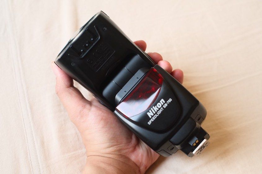 Nikon SB-700 (Category: Flashes) located in Taguig. Submitted by juwepi (Listing ID 1359698252, Image 1). Description: Selling my SB-700 as I rarely use it. I’ve already switched to Fujifilm, so I’d rather pass this on to someone who can make better use of it. Condition: 9.5/10 (well-maintained, minimal signs of use) Inclusions: - Everything shown in the picture - Original box *Batteries not included Reason for Selling: No longer in use and need 
