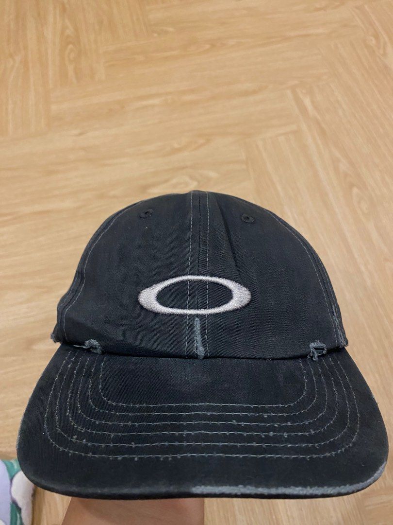 Piet X Oakley Software Cap, Men's Fashion, Watches & Accessories