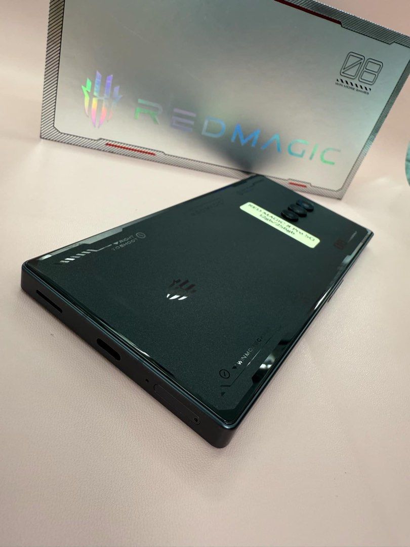 REDMAGIC 8 PRO (Category: Android Others) located in San Juan City. Submitted by dokiee2001 (Listing ID 1359687207, Image 3). Description: Read First❤️🥰 RFS: Buy And Sell OPEN FOR SWAP/SELLING: REDMAGIC 8 PRO 256GB Openline Any Sim 99%SMOOTH 99%MAKINIS No hidden issue All Working Good As New Never Been Repaired Can Reset Anytime Test to sawa / Unli test Not Refurbished Authentic Phone CHECKING: ✅FREE 3 UTOOLS ✅FREE APPLE WEBSITE 🛵 : Cash on del