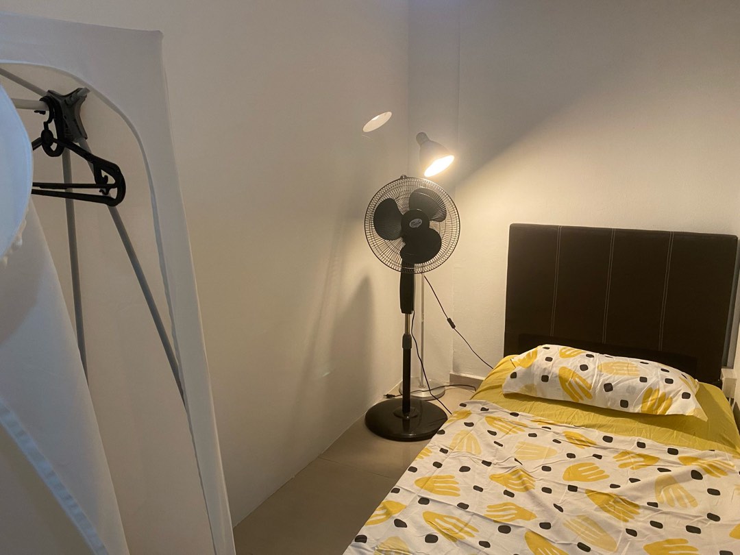 (Category: ) located in . Submitted by nammix (Listing ID 1359736576, Image 1). Description: .