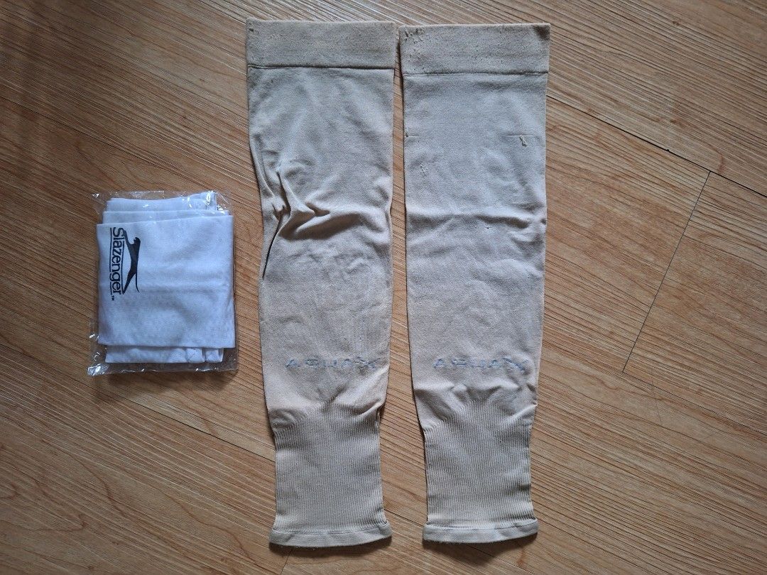 Security items (Category: Other Sports Equipment and Supplies) located in Singapore. Submitted by vicong (Listing ID 1359733464, Image 7). Description: security T shirt M size $8 (Used) , pouch $10 (New) , belt/water bottle pouch $10 each (Used/New) , water bottle holder $2 (New) , arm sleeve white/beige $3 each (New/Used) , collect at tpy north 310199 ..