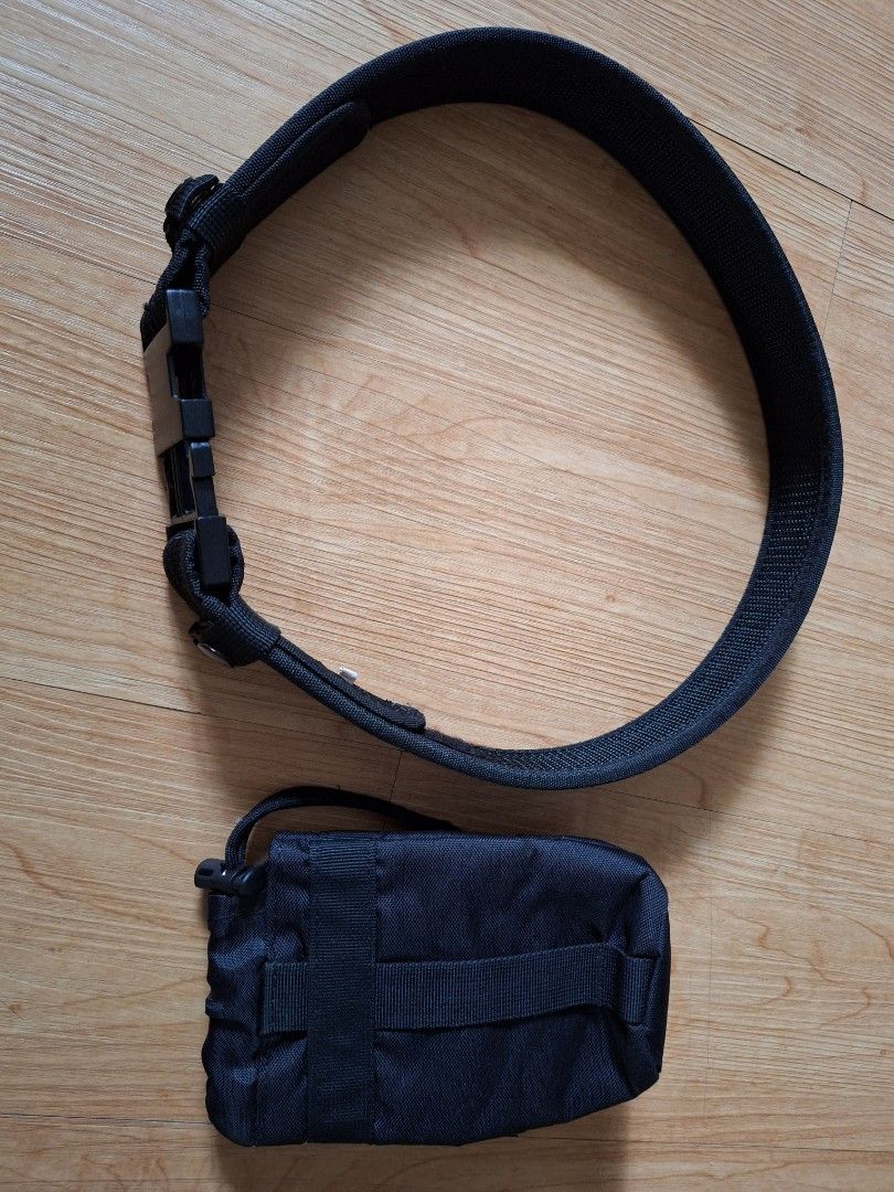 Security items (Category: Other Sports Equipment and Supplies) located in Singapore. Submitted by vicong (Listing ID 1359733464, Image 3). Description: security T shirt M size $8 (Used) , pouch $10 (New) , belt/water bottle pouch $10 each (Used/New) , water bottle holder $2 (New) , arm sleeve white/beige $3 each (New/Used) , collect at tpy north 310199 ..
