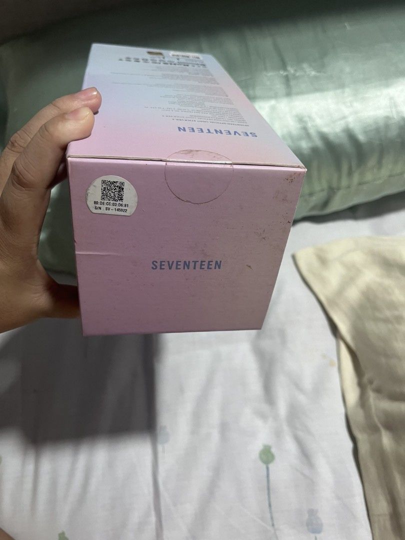 Seventeen Sealed Caratbong ver 3 (Category: K-Wave Merchandise) located in Naic. Submitted by grasyaaa31 (Listing ID 1359836458, Image 2). Description: Unsealed since this is a spare/excess LS..