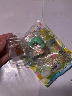 (Category: ) located in . Submitted by Hannahooo (Listing ID 1359828441, Image 1). Description: .