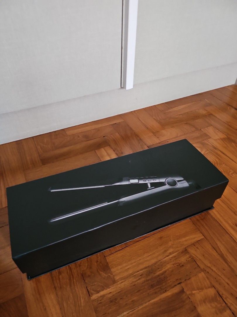 Strv Pro Master (Category: Hair) located in Singapore. Submitted by nsudarso (Listing ID 1359664679, Image 1). Description: Under utilised. Self collection only..