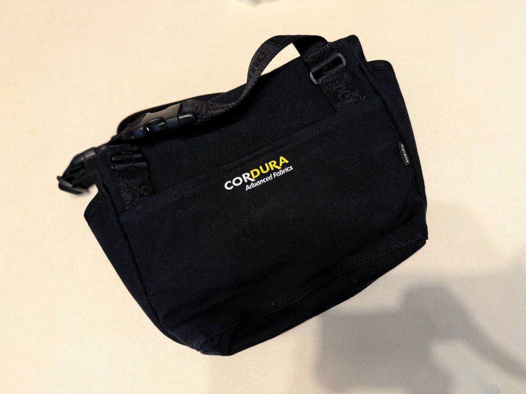 現貨Supreme 25SS Mini Messenger Bag, 名牌, 手袋及銀包- Carousell 現貨Supreme 25SS Mini Messenger Bag, 名牌, 手袋及銀包- Carousell