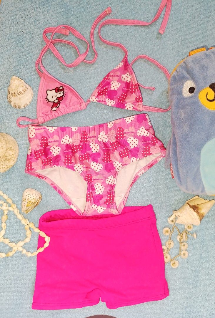 Swimsuit for kids Sanrio (Category: Babies & Kids Fashion) located in Cavite. Submitted by mhargox (Listing ID 1359681164, Image 1). Description: pm for dimension.