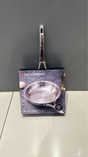 （分類：）位於 。 由 mayyuen88 提交（商品編號 1359750427，圖片 1）。簡介： 。