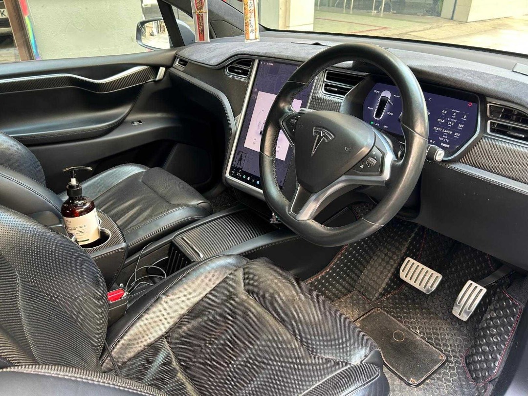 Tesla MODEL X P100D Auto62864837922178114