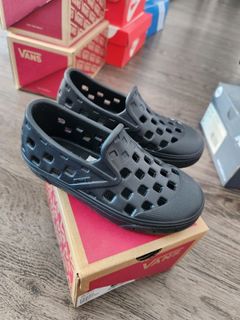 (Category: ) located in . Submitted by yusoff18 (Listing ID 1359720778, Image 1). Description: .
