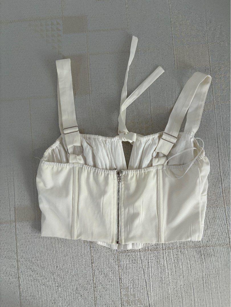 White Coquette Tie Corset Top (Category: Sleeveless) located in Manila. Submitted by painttherust (Listing ID 1359684087, Image 2). Description: - superrr cute esp for summer! - would keep but bust is too big on me :(.