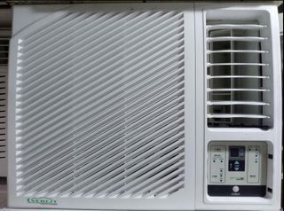 1HP EVEREST INVERTER GRADE WITH REMOTE WINDOW TYPE AIRCON
