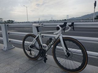 （分類：）位於 。 由 henrybat45678 提交（商品編號 1237125734，圖片 1）。簡介： 。