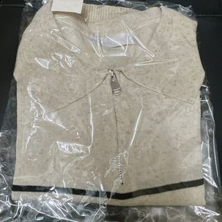 （分類：）位於 。 由 ctwlll 提交（商品編號 1359879698，圖片 1）。簡介： 。