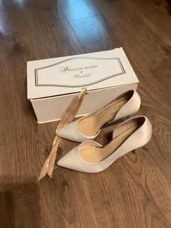 （分類：）位於 。 由 stchingg 提交（商品編號 1359930228，圖片 1）。簡介： 。