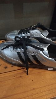 (Kategori: ) berada di . Dikirim oleh preloved_bychoice (ID iklan 1359982085, Gambar 1). Deskripsi: .
