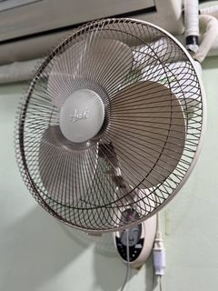 Akari fan