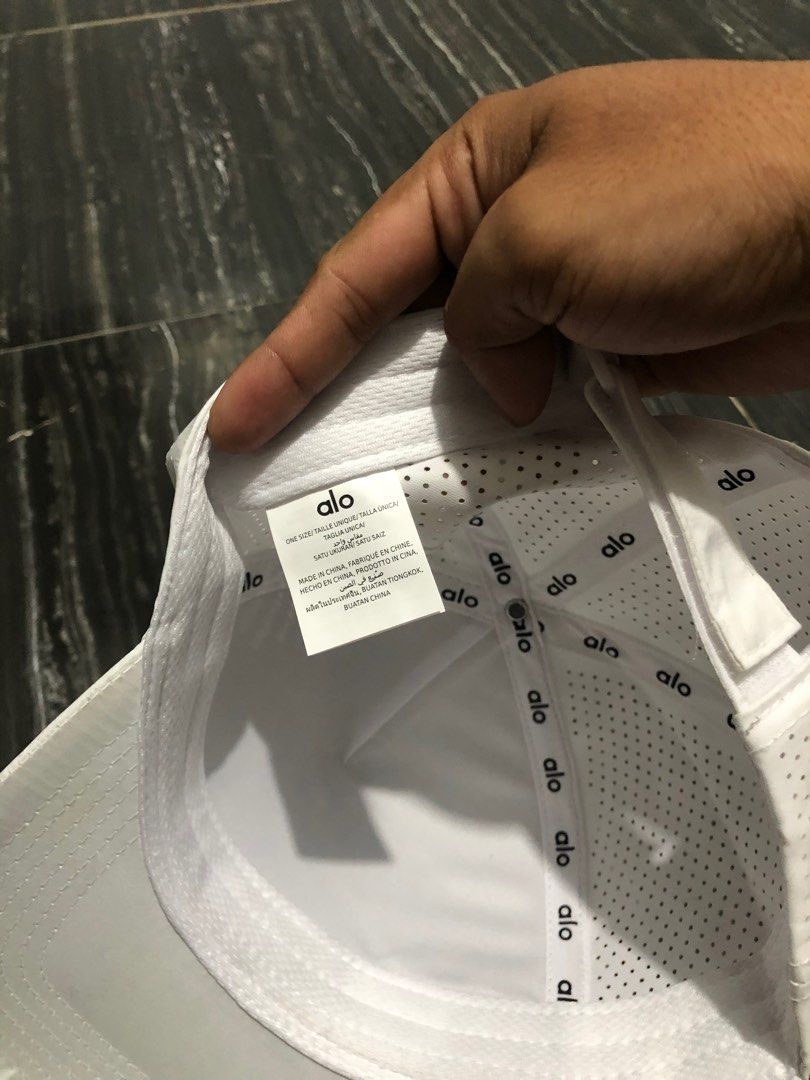 Aloyoga drifitt hat (Category: Caps & Hats) located in Cavite. Submitted by keedcaps4u (Listing ID 1359896381, Image 3). Description: Forsale Aloyoga drifitt Good condi No issue Osfa 3500 📩📩📩.