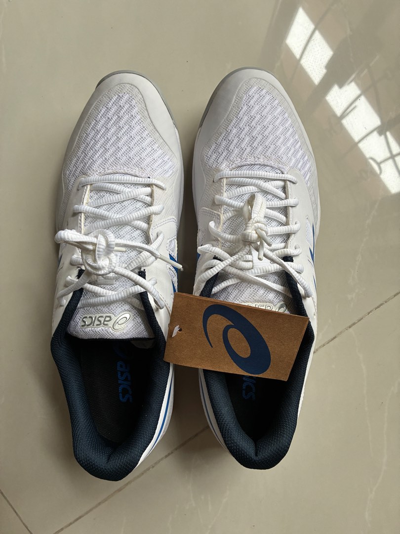 Asics court shoes Men #39 s Fashion Footwear Sneakers on Carousell