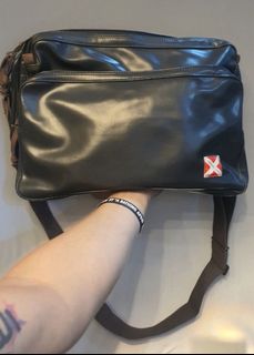 (Category: ) located in . Submitted by ohmie23 (Listing ID 1359984460, Image 1). Description: .