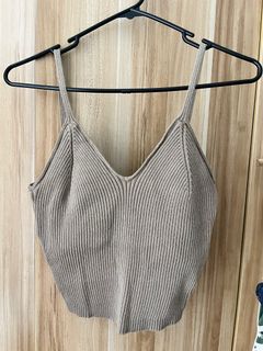 BEIGY 細肩針織V領Bra Top-咖64227392124291110