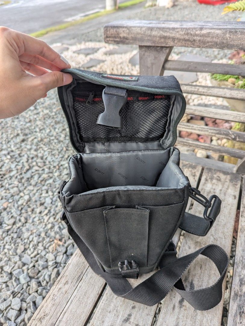 Black Camera Bag (Category: Camera Bags & Carriers) located in Binan City. Submitted by cgarsells (Listing ID 1359935914, Image 3). Description: Black padded camera bag Lightly used - no visible flaws Can fit APS-C camera with lens, accessories, and extra batteries Shipping to be shouldered by buyer Meetups in BGC, Makati, or in Sta Rosa Laguna MOP - BPI, BDO, SBC, GCash, Maya, SeaBank.