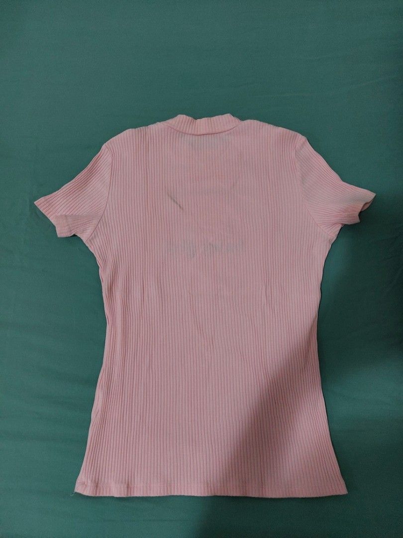 BNY Jeans Pink Ribbed Shirt (Category: Blouses) located in Quezon City. Submitted by chrisjoy8 (Listing ID 1359900449, Image 2). Description: ✨️ BNY Jeans Pink Ribbed Shirt ✨️ Size: Medium Buyer shoulders shipping fee. Meetups okay too..