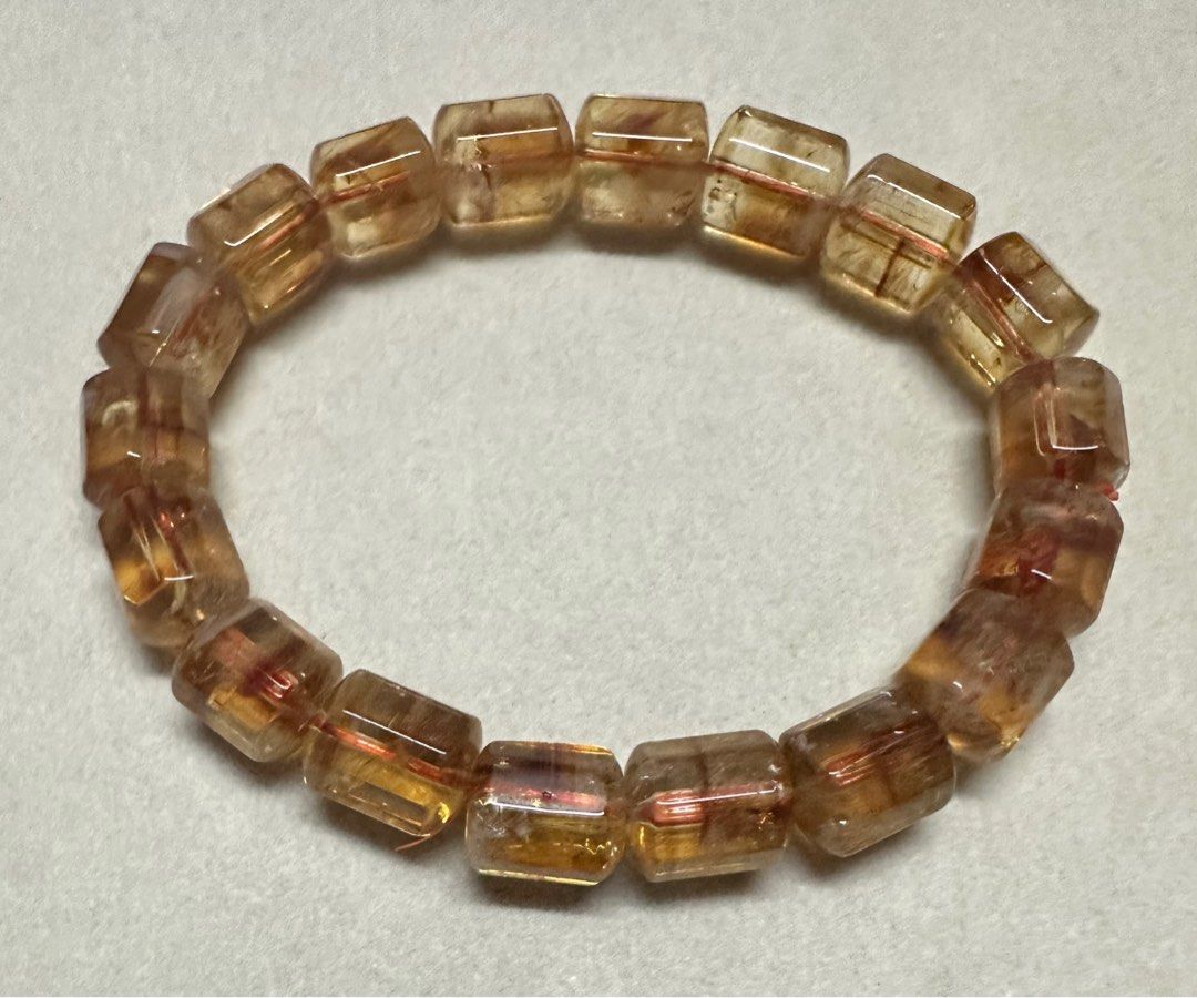 Citrine Bracelet (Category: Bracelets) located in Mandaluyong City. Submitted by vanic (Listing ID 1359944585, Image 1). Description: Wrist size: 16cm.