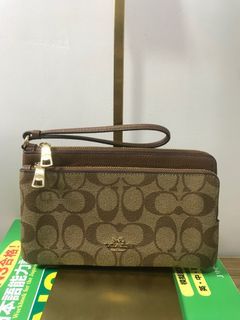 Coach Double Zip Wrislet Large Khaki