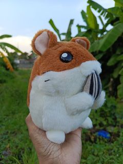 Cute 7-Inch Squeaky Hamster Club Game Boy Retro Video Game Plush Toy (Sunlike)