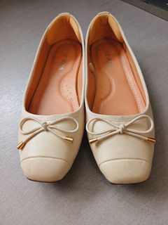 (Kategori: ) berada di . Dikirim oleh prelovedbybims (ID iklan 1359893364, Gambar 1). Deskripsi: .