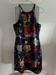 (Category: ) located in . Submitted by cottpolysuede (Listing ID 1359951167, Image 1). Description: .