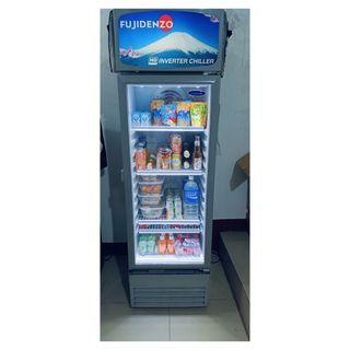 Fujidenzo 8.5 cu. ft. Inverter Showcase Chiller