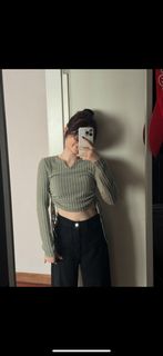 (Category: ) located in . Submitted by aelleyyy (Listing ID 1359878495, Image 1). Description: .